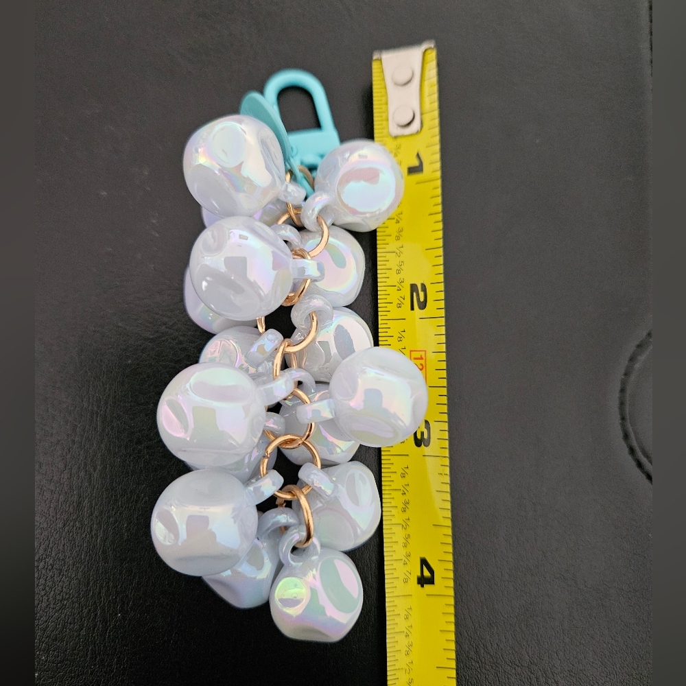 Acrylic Beads Grape and Heart Bag/Keychain - NIP - Picture 4 of 6
